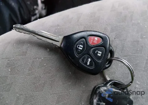 2009 Toyota Corolla Le z USA, uszkodzony, nr VIN JTDBL40E29J047069